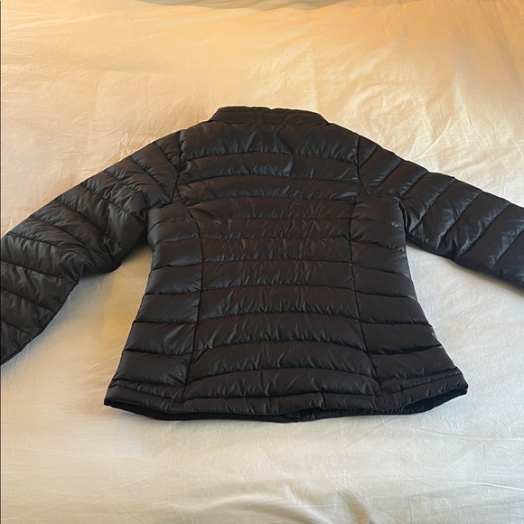 Patagonia Black Girls Puffer Jacket - Picture 4 of 4